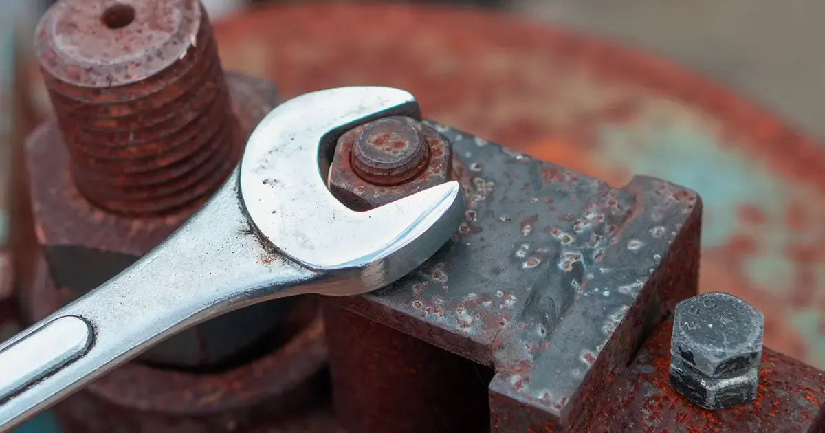 Seized Exhaust Bolt Removal Techniques Before the Head Gets Damaged